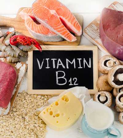 أبرز مخاطر نقص فيتامين B12 في الجسم