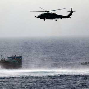 البحرية الأميركية تكافح التهريب في خليج عمان.. أرشيفية