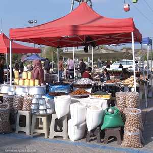 مهرجان للعسل والمأكولات الفلكلورية في كردستان العراق