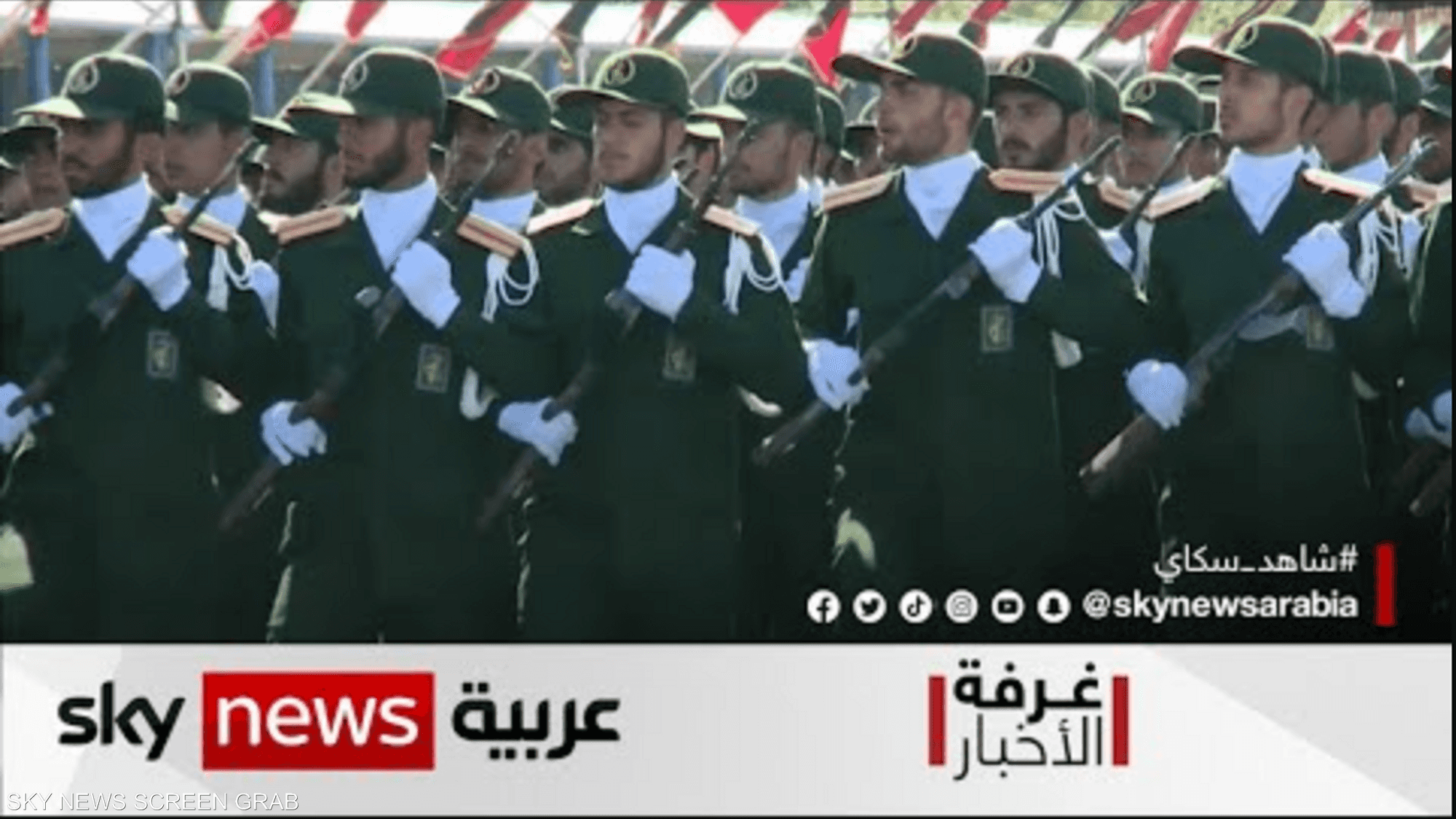 إيران.. الحرس الثوري يتوعد "مثيري الشغب"