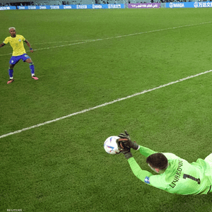 ليفاكوفيتش يصد ركلة جزاء لرودريغو