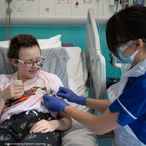 تمكنت أليسا من الشفاء التام بعد 28 يوما من العلاج