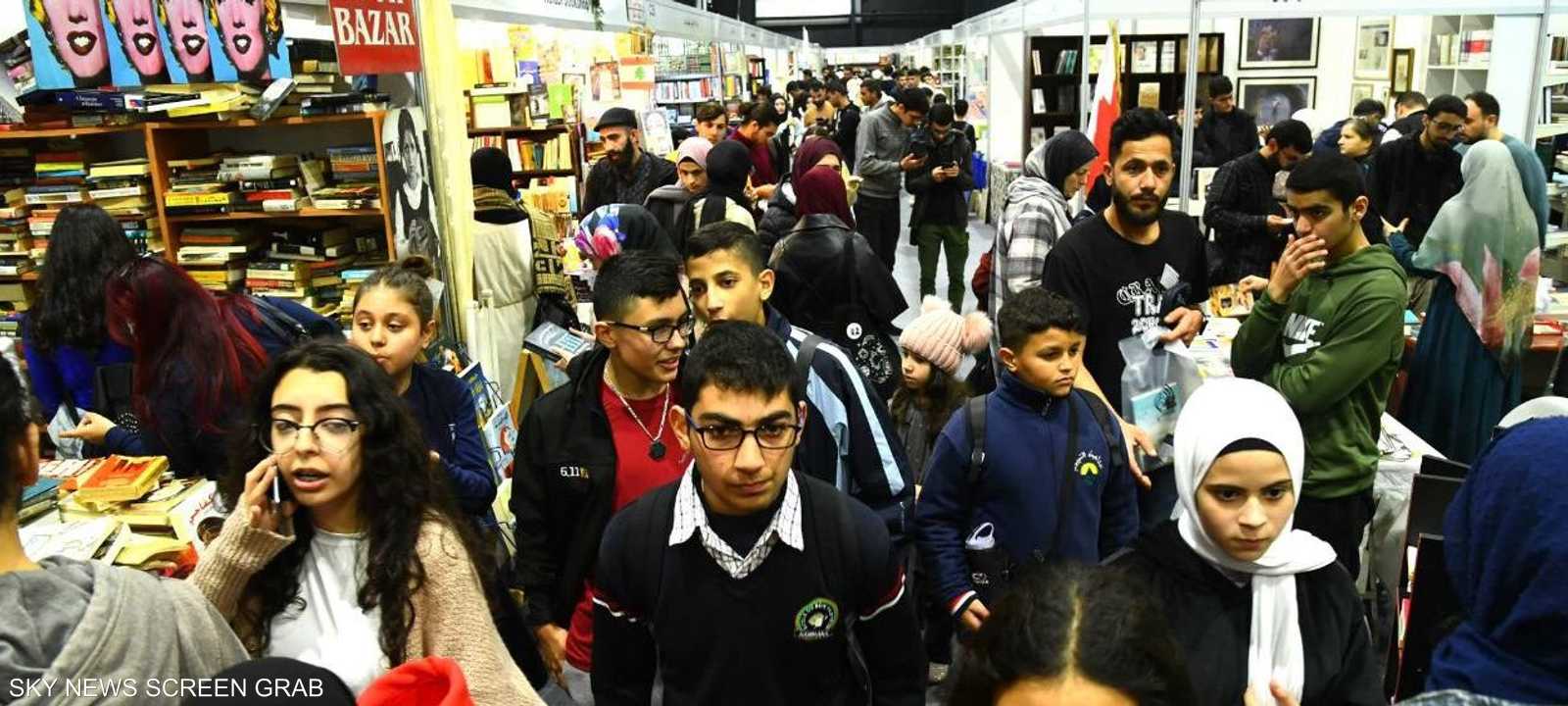 أعداد كبيرة من طلاب المدارس زارت المعرض