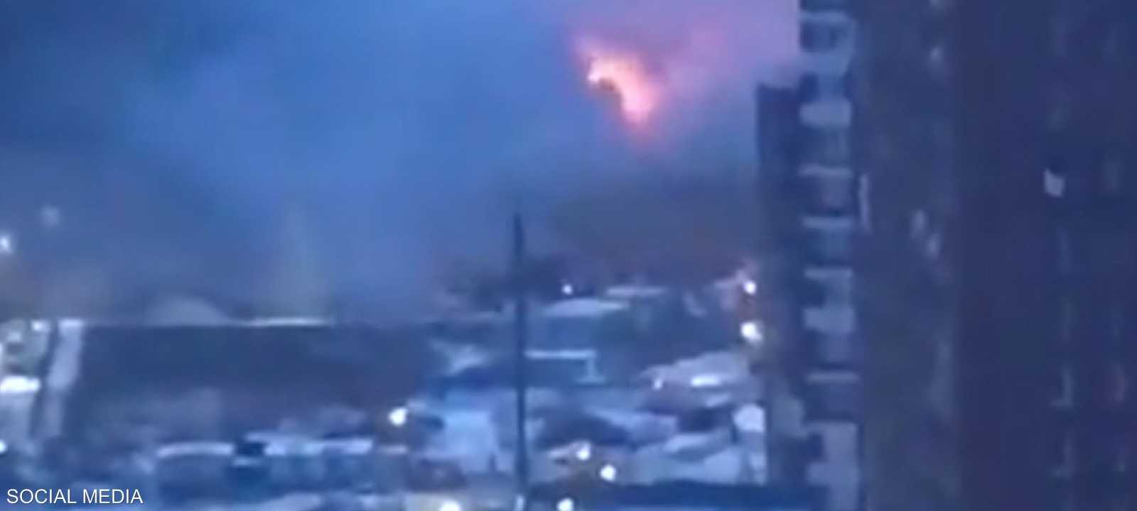 الحريق في منطقة تخزين بالمركز التجاري في مدينة بالاشيخا