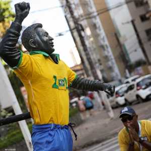 بيليه يعالج من سرطان القولون