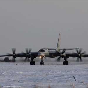 قاذفتان استراتيجيتان روسيتان فوق مياه محايدة لبحر اليابان