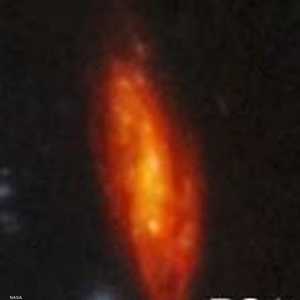 إحدى المجرات الحلزونية الحمراء التي جرى تصويرها.