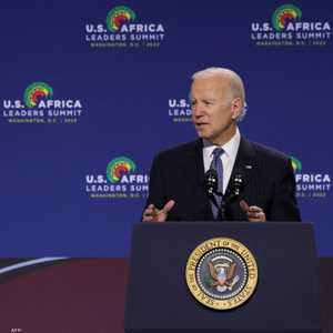 بايدن أكد أهمية التعاون مع إفريقيا