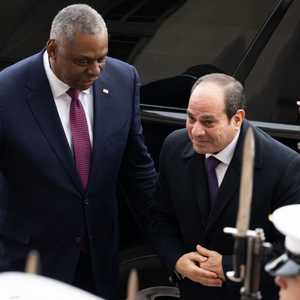 وزير الدفاع الأميركي، مستقبلا الرئيس المصري