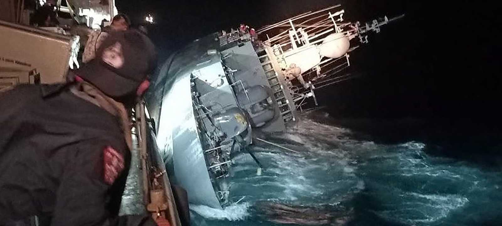 غرق سفينة تابعة للبحرية التايلاندية