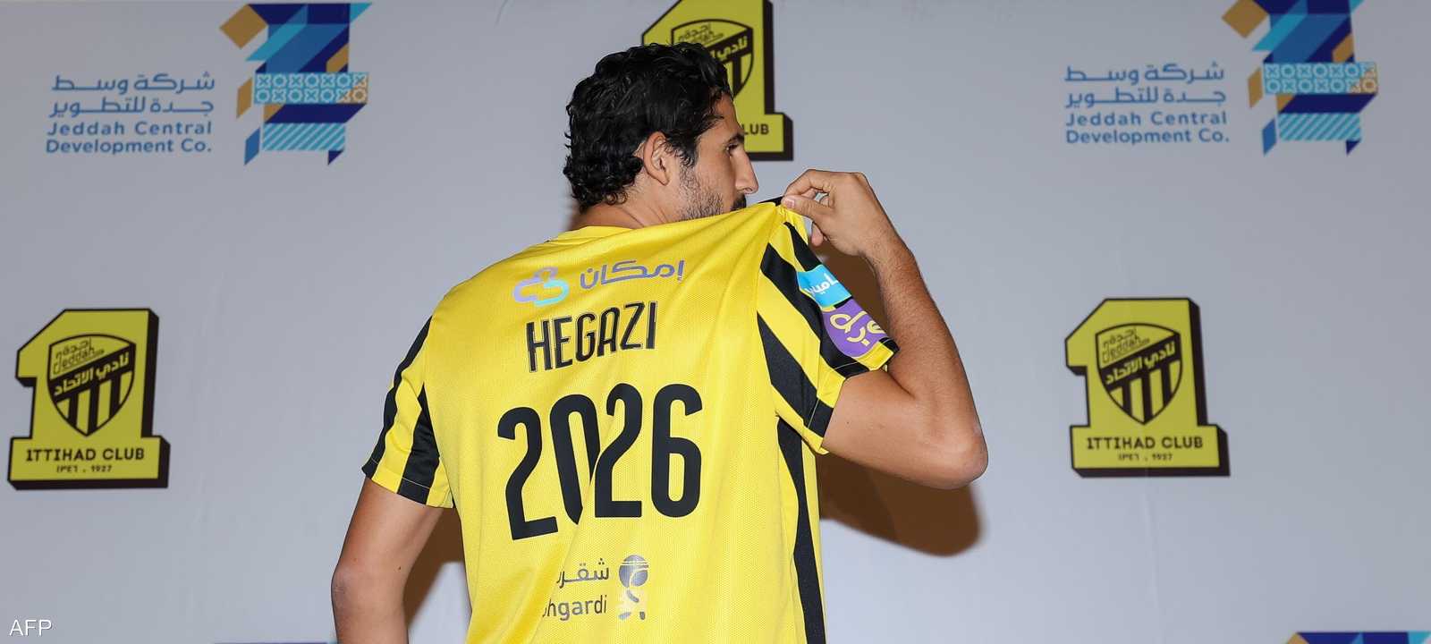 حجازي باق مع الاتحاد حتى 2026