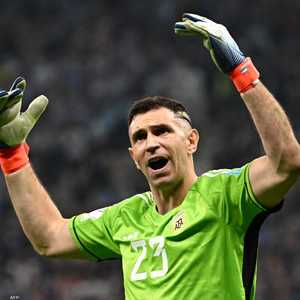 إيميليانو مارتينيز حارس مرمى منتخب الأرجنتين