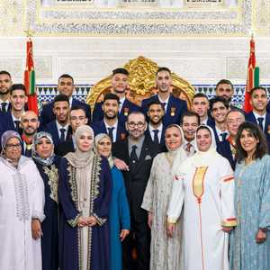 ملك المغرب استقبل لاعبي المنتخب وأمهاتهم