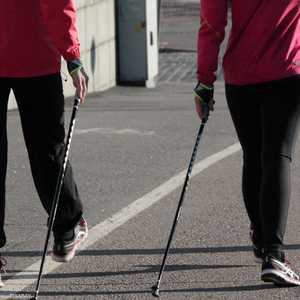 دراسة: المشي قرب مسطحات مائية يقلل التوتر والقلق