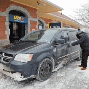 العاصفة أدت إلى مقتل نحو 16 شخصا