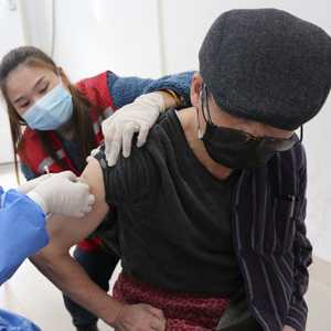 تطعيم كبار السن في الصين