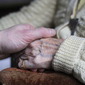 أغلب مرضى ألزهايمر من كبار السن