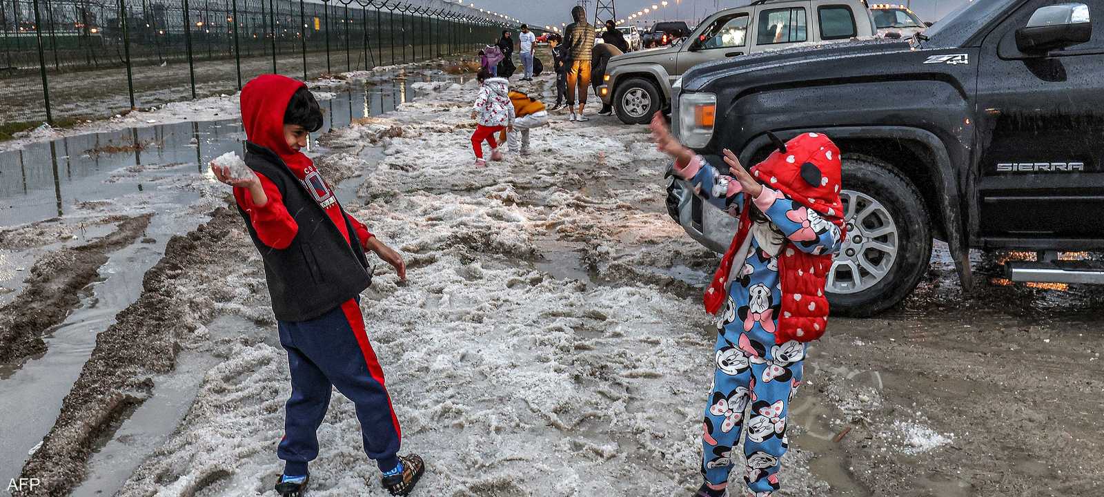 فرصة للأطفال للاستمتاع بحالة نادرة في الكويت