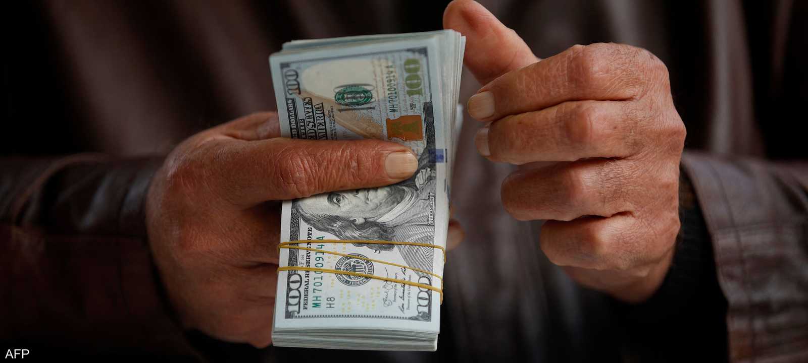 العراق.. احتياطي النقد الأجنبي يتجاوز الـ 99 مليار دولار