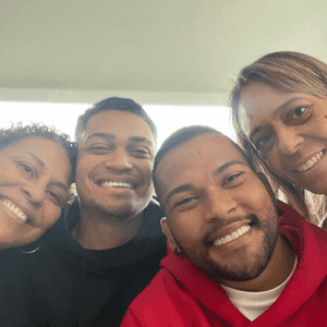 عائلة بيليه في المستشفى