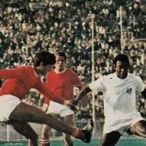 زيارة بيليه الثانية كانت مع سانتوس