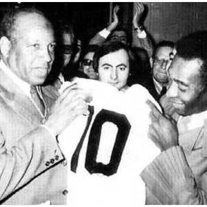 ميسي مع العربي بن مبارك