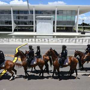 حفل التنصيب يجري وسط إجراءات أمنية مشددة