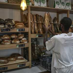 أحد المخابز في باريس - فرنسا