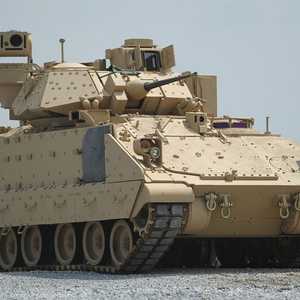 إم 2 برادلي التي توصف بأنها قاتلة المدرعات