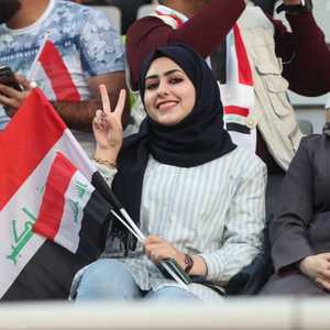 الجماهير العراقية تقف بقوة خلف "أسود الرافدين"