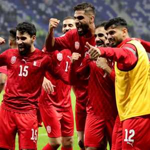 البحرين تسجل أول ثلاث نقاط