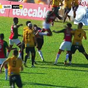 المعركة لم تتوقف إلا عندما تدخل الأمن