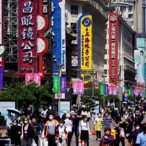 التضخم في الصين -  عطلة عيد العمال في شنغهاي