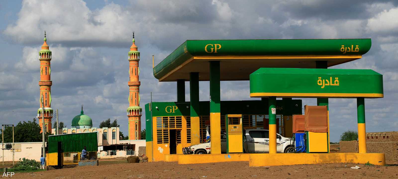محطة وقود في الخرطوم - السودان