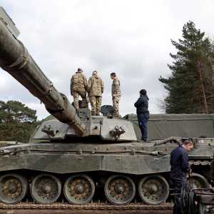 بريطانيا تسعى لتكثيف الضغط على روسيا من أجل وقف الحرب