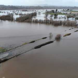 أودت الفيضانات بحياة 19 شخصا