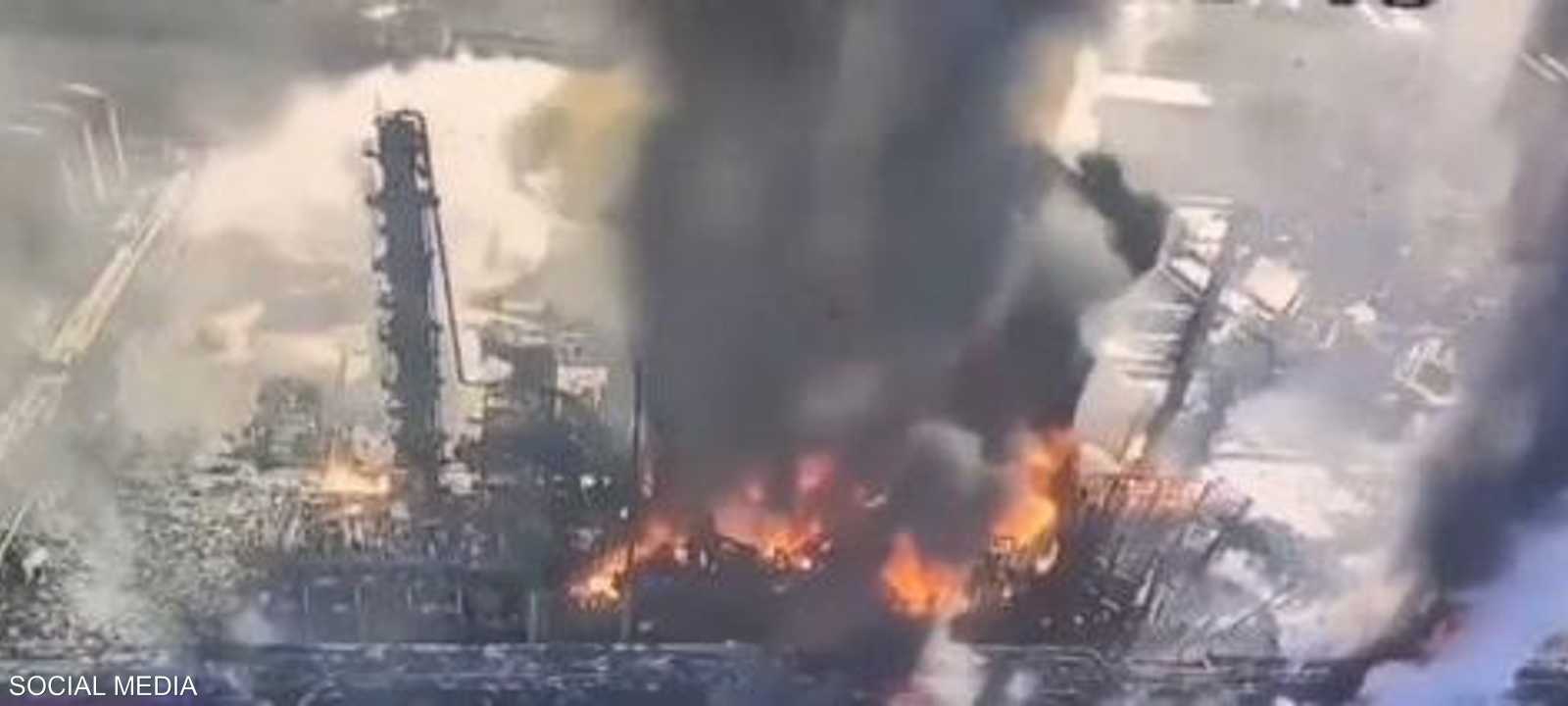 تم نشر أكثر من 300 عنصر من رجال الإطفاء