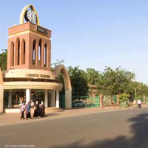 رسوم الجامعات الحكومية في السودان ترتفع إلى 900%