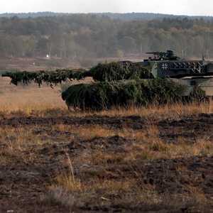 دبابة "ليوبارد" الألمانية ستسلم برلين شحنة منها لكييف