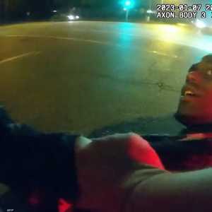 غضب شعبي بعد نشر فيديو صادم عن تنكيل شرطة ممفيس بشاب