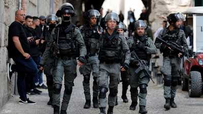 الشرطة الإسرائيلية تدعو إلى حمل السلاح "تحسبا" للعمليات