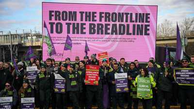 إضرابات عاملين بقطاع الرعاية الصحية في المملكة المتحدة
