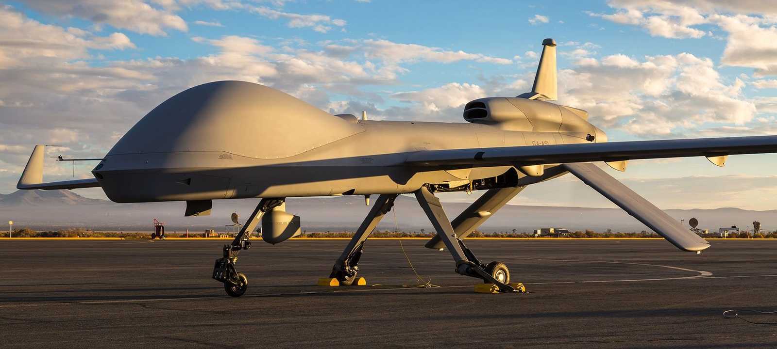 طائرة من طراز "غراي إيغل"