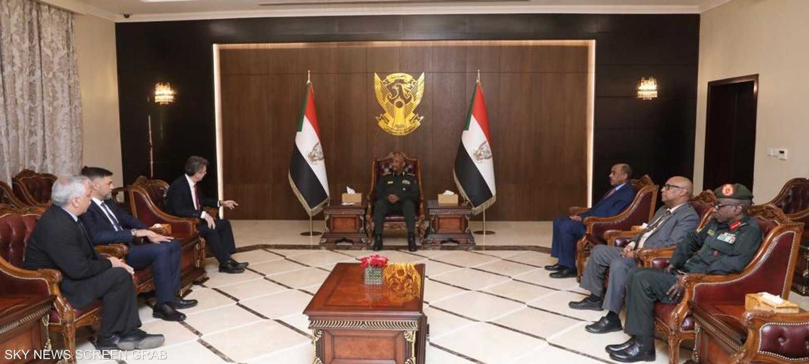 كوهين التقى البرهان في الخرطوم