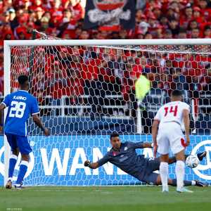 لحظة تسجيل هدف الهلال