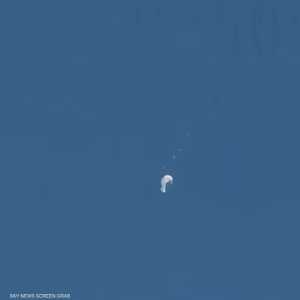 لحظة إسقاط المنطاد الصيني