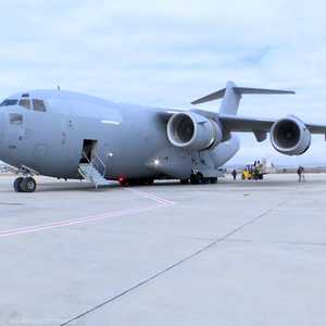 وصول طائرات مساعدات إماراتية إلى مطارات سوريا وتركيا
