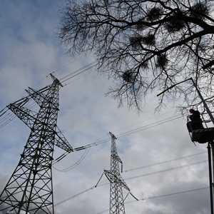 شبكة كهرباء - أرشيفية