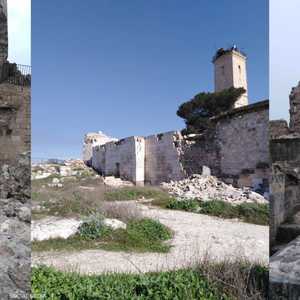 صورة تظهر الضرر الذي طال قلعة حلب