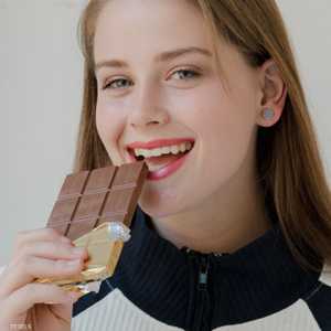 6 عناصر غذائية أساسية يوصي بها الأطباء لبشرة نقية